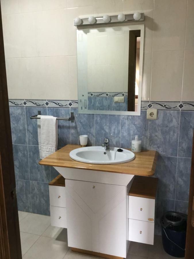 Apartamentos El Bosquexu Intriago Екстериор снимка
