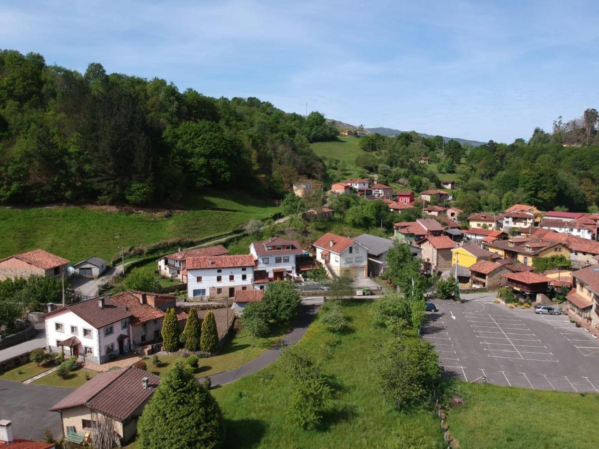 Apartamentos El Bosquexu Intriago Екстериор снимка